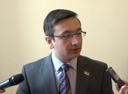 Արսեն Թորոսյանը հույս ունի, որ բժիշկների թիկունքում իրեն կներեն. բայց նրան չեն ներելու հենց բժիշկները. Գորգիսյան