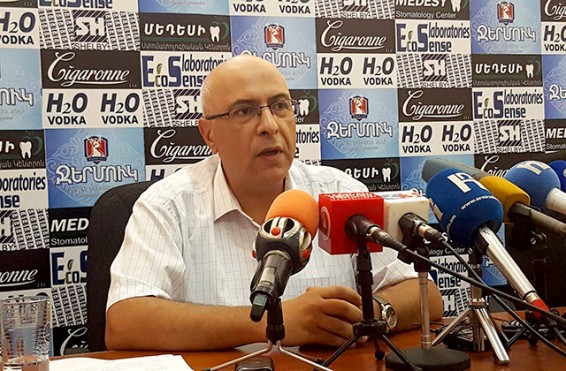 «Ռուսաստանն այրում է Հայաստանի բոլոր կամուրջները». Աշոտ Եղիազարյան