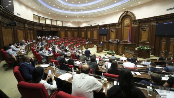 ԱԺ-ն միաձայն վավերացրեց ԱՄՀ-ից վարկ վերցնելու համաձայնագիրը