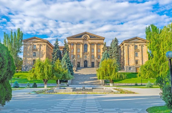 ԱԺ-ն արտահերթ նիստ է հրավիրել