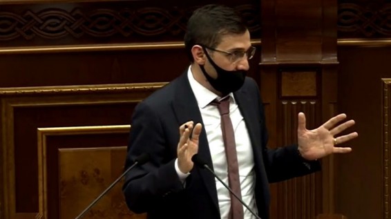 Պետք է ամեն մի քաղաքացի իր վարկային ռիսկը նվազեցնի իր վարքագծով.ԿԲ խորհրդի անդամի թեկնածուն ՝վարկերի տոկոսների իջեցման մասին