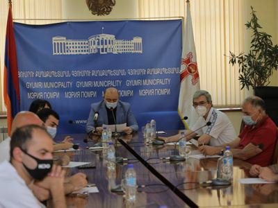 Գյումրիում անձրևի պատճառով ոչ պիտանի դարձած 3 տնակների բնակիչներին սոցիալական բնակարաններ կհատկացվեն