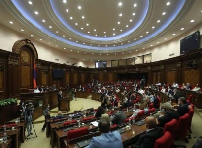 Միայն Լենա Նազարյանի՝ Տոկիոյի ավիատոմսի արժեքը բյուջեի վրա նստել է 1,2 մլն դրամ. Aravot.am