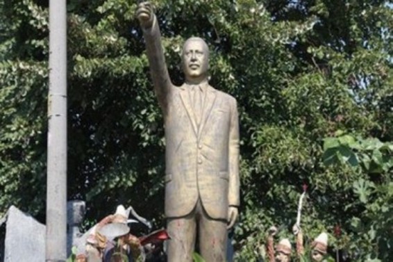 Թուրքիայում հրաժարվել են կանգնեցնել Էրդողանի արձանը