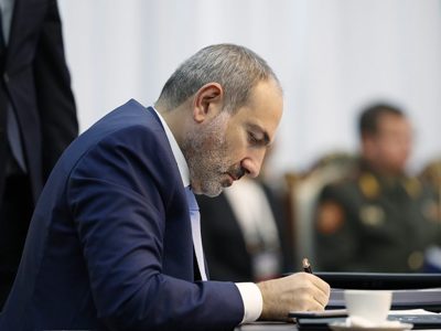 Տավուշյան մարտերի մասնակից 72 զինծառայող ներկայացվել են տարբեր աստիճանի շքանշանով պարգևատրման. Փաշինյան