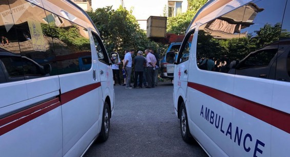 Շենքի փլուզումից տուժածներից մեկի վիճակը ծայրահեղ ծանր է, մյուսին կվիրահատեն. մանրամասներ