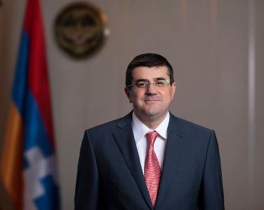 Նաեւ սրանով պայմանավորված՝ կայացվեց դպրոցներում եւ բուհերում դասապրոցեսը վերսկսելու համարձակ որոշումը. Ա. Հարությունյան