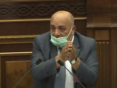 ՍԴ դատավորի թեկնածուն չգիտեր, որ մինչեւ նիստը սկսվելը պետք է հանդիպեր պատգամավորների հետ
