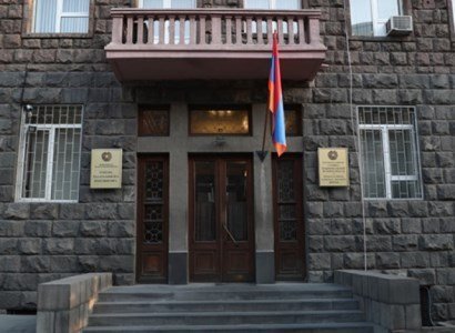 Сотрудник СНБ Армении выманивал деньги у граждан, пытавшихся получить водительские права в обход закона