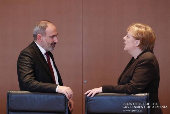 Նիկոլ Փաշինյանը հեռախոսազրույց է ունեցել Անգելա Մերկելի հետ