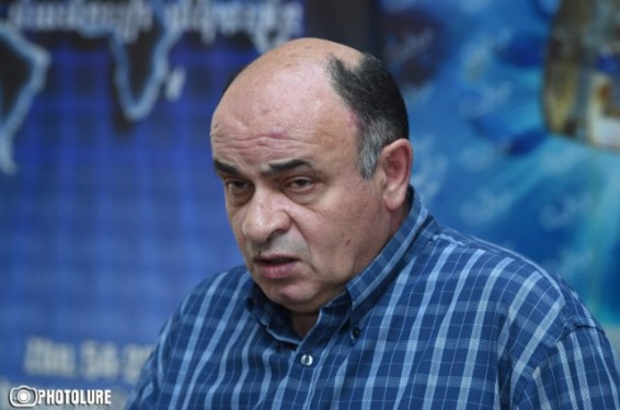 Իլհամ Ալիեւը իր իշխանության տարիներին քաղաքական, ֆինանսական, ռազմական ռեսուրս է կուտակել հենց այս պատերազմի համար. պարտությունը նշանակելու է նրա իշխանության ավարտը. Ա. Ենոքյան