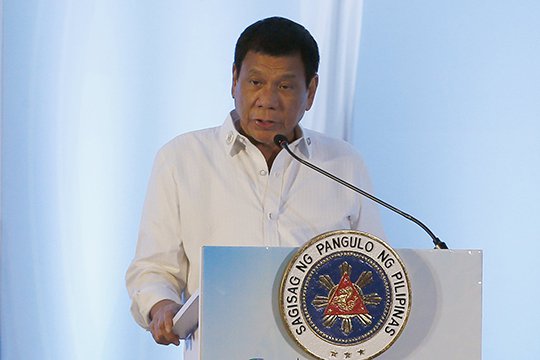 Ֆիլիպինների նախագահը հայտարարել է, որ երբեք չի վիրավորել Օբամային