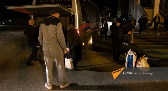 В Аскеранском районе Карабаха не хватает мест для размещения беженцев и выселенных жителей