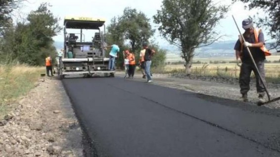 Ավարտվել են Հրազդան-Վերին Աղբյուրակ ճանապարհահատվածի հիմնանորոգման աշխատանքները