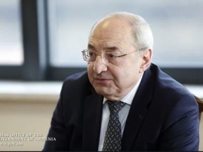 Ինչ ճանապարհ է անցել «Հայրենիքի փրկության շարժման» վարչապետի թեկնածու Վազգեն Մանուկյանը