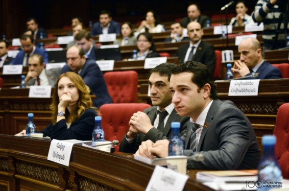 «Իմ քայլը» Փաշինյանի հետ ո՛չ ներկա ունի, ո՛չ ապագա և պետք է անվստահություն հայտնի նրան