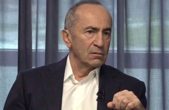 Роберт Кочарян: Наш народ не проиграл, наш премьер-министр проиграл в этой войне