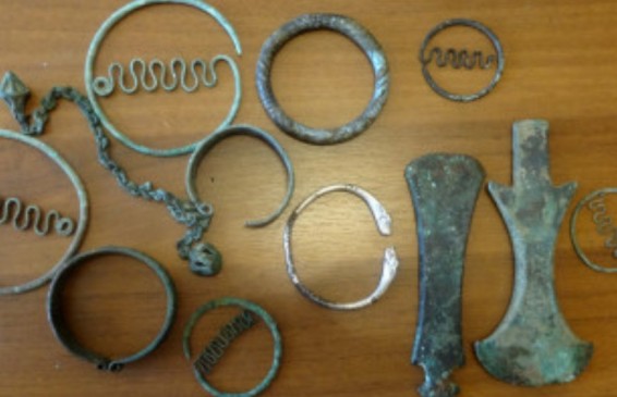 Գեղարքունիքում քաղաքացի է բերման ենթարկվել պատմամշակութային արժեքներ հափշտակելու կասկածանքով