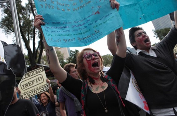 Հազարավոր մեքսիկացիներ դուրս են եկել փողոցներ՝ պահանջելով նախագահի հրաժարականը