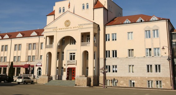 Русский язык станет в Карабахе официальным - в парламент внесен законопроект