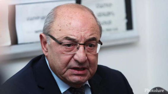 «Վարչապետի աթոռը դեռևս զբաղեցնող անձն այսօր բացահայտ ձևով նենգափոխել է Վազգեն Մանուկյանի հայտարարությունը»
