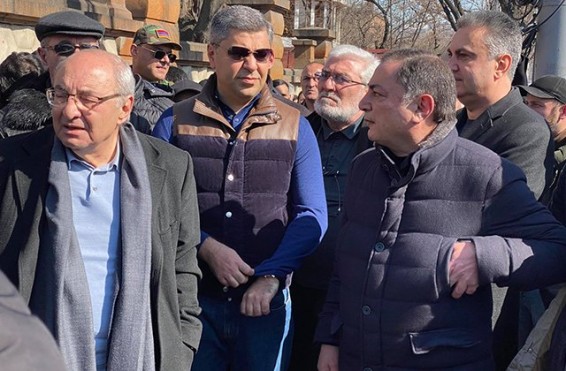«Միացե՛ք, մեր պահանջն այլընտրանք չունի». այսօր՝ ժամը 15։00-ին ԱԺ-ի դիմաց տեղի կունենա Հայրենիքի փրկության շարժման հանրահավաքը