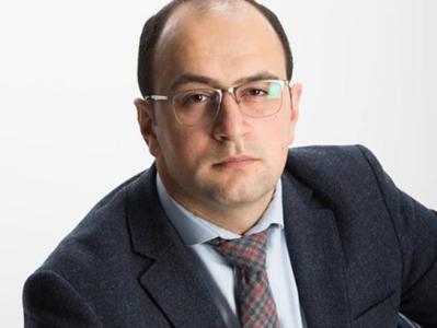 Անպայման օգտվեք իրենց տրամադրած ավտոբուսներից ու եկեք հայրենասերների հավաքին` Բաղրամյան պողոտա. Մամիջանյան