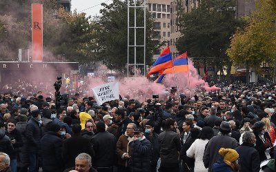 «Ժողովուրդ». Ցույցերը՝ վարակի աղբյուր. կորոնավիրուսի դեմ պայքարող կառավարությունը խախտում է կանոնները