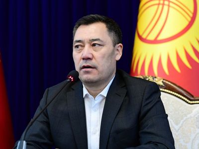 Аккаунт президента Киргизии в Facebook взломали