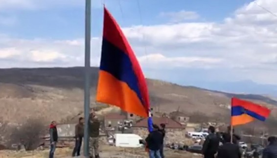 Շուռնուխում հանդիսավոր կերպով բարձրացվել է 30 մետր բարձրությամբ հայկական եռագույնը