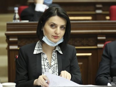 Նախարարությունը Սահմանադրության խախտմամբ երեք տարի ուշացումով քննարկման է դրել «նախկինների» նախագիծը