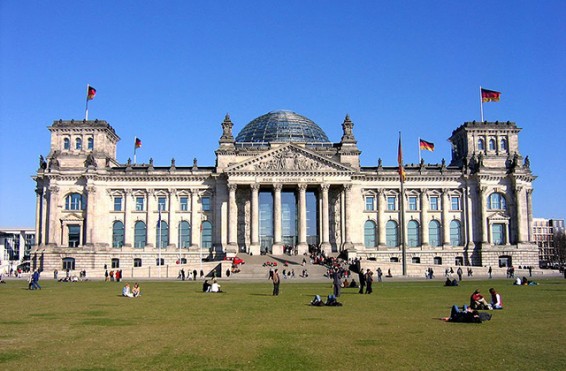 Գերմանիայի ԿԲ ղեկավարը կոչ է արել Ֆրանկֆուրտը վերածել ԵՄ-ի նոր ֆինանսական կենտրոնի