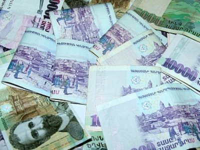 ЦБ Армении: Ситуация с девальвацией армянского драма управляема