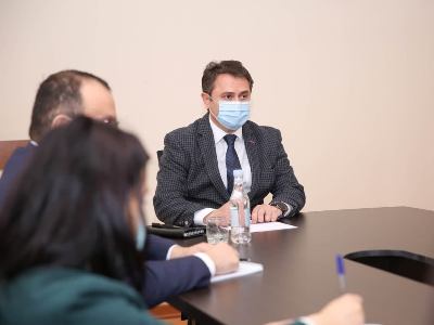 Министр: В сфере высокотехнологичной промышленности Армении необходимы кардинальные изменения