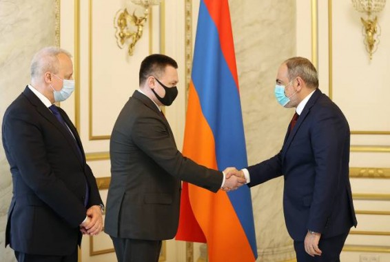 Премьер-министр принял генерального прокурора Российской Федерации Игоря Краснова