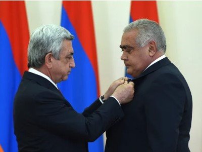 От коронавируса скончался Грачья Арутюнян
