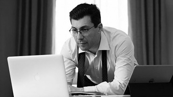 Микаел Минасян: Николовская команда сейчас занята разработкой Договора о Дружбе и Сотрудничестве с Азербайджаном