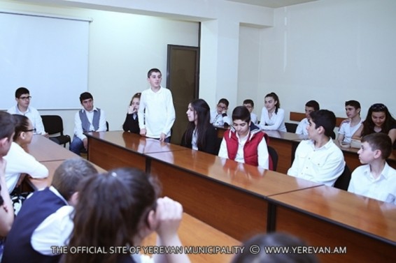 Մինչ սեպտեմբերի 1-ը սոցիալական աջակցություն է տրամադրվել  1018 կարիքավոր սիրիահայ ընտանիքի. Երևանի քաղաքապետարան