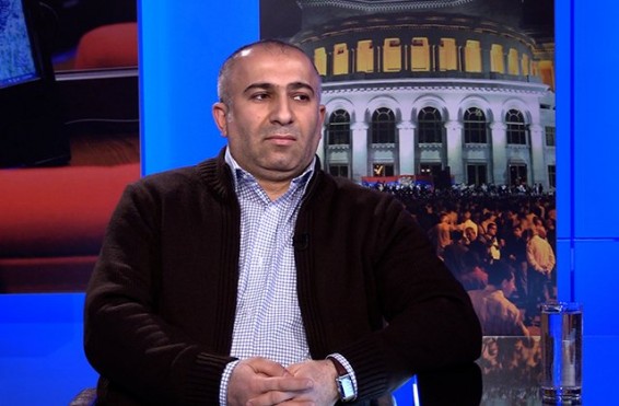 Խորագիր: Քաղաքականություն  «Ուզում եք երկիրը փրկեք, արեք այն, ինչ արեցին Սյունիքում զուգահեռաբար մի քանի մարզերում». Ալեն Ղևոնդյան
