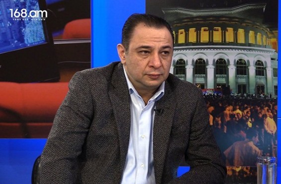 «Լավ, այ կապիտուլյանտ, դու սաղ ճիշտ ես ասում։ Դե խնդրում եմ պատասխանես հետևյալ հարցերին». Արա Վարդանյան