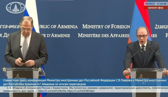 LIVE: Совместная пресс-конференция С.В.Лаврова и и.о. министра иностранных дел Армении А.Г.Айвазяна