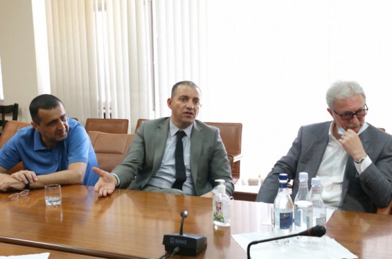 Վահան Քերոբյանն ընդունել է պտուղ-բանջարեղեն վերամշակող ընկերությունների ներկայացուցիչներին, քննարկվել են ոլորտի խնդիրները