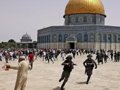В Иерусалиме произошли новые столкновения между палестинцами и израильской полицией
