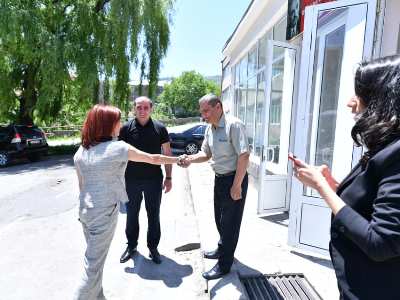Աննա Հակոբյանը մասնակցել է մարզադահլիճի բացմանը, որը արդեն բացվել է ապրիլի 26-ին «Չոբան Մելո»-ի կողմից. Հայրապետյան