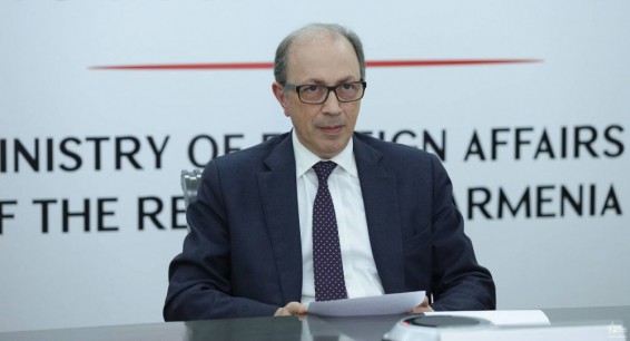 Ара Айвазян обсудил с иранским послом вопросы безопасности в регионе