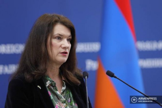 Действующий председатель ОБСЕ ожидает дипломатического решения на армяно- азербайджанской границе