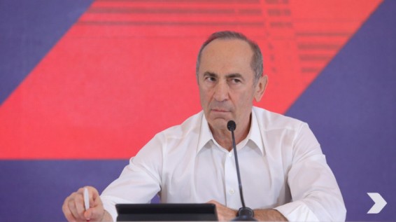 Ռոբերտ Քոչարյան. Ինձ հիմա մեղադրում են այն ուժերը, որոնք իրենք են հենց Ղարաբաղը դուրս թողել բանակցային գործընթացից