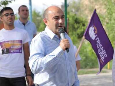 Глава партии «Светлая Армения»: Страна идет по сценарию 1 марта 2008 года