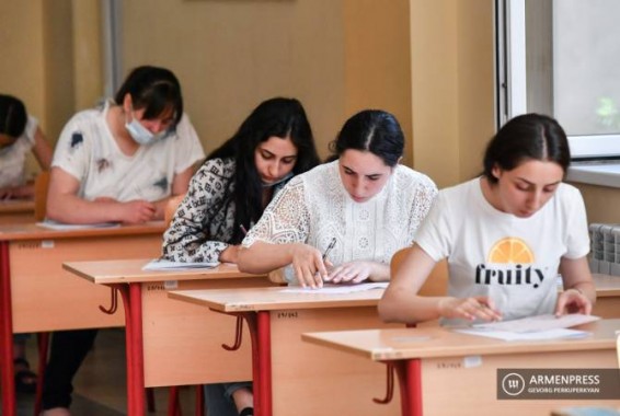 «Ռուսաց լեզու» և «Քիմիա» առարկաներից միասնական քննություն կհանձնի, համապատասխանաբար, 241 և 1 073 դիմորդ