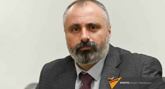 Есть минимум два сценария развития событий: Давид Бабаян о ситуации в Нагорном Карабахе